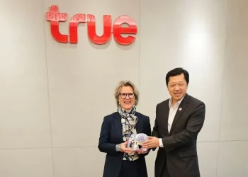 เจาะดีล 1.2 แสนล้าน ทำไมเจ้าสัวยอมทุ่มซื้อหุ้น True คืนจาก Telenor?
