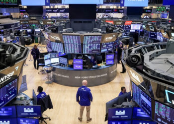 เจาะตลาดหุ้นสหรัฐฯ ท่ามกลางความผันผวน ส่องโอกาสลงทุน Tech และ AI ที่คุณอาจพลาด